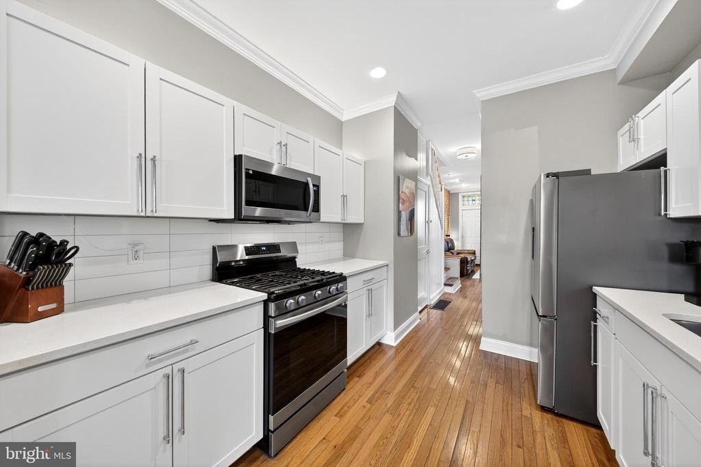 7 E Fort Avenue - Photo 22