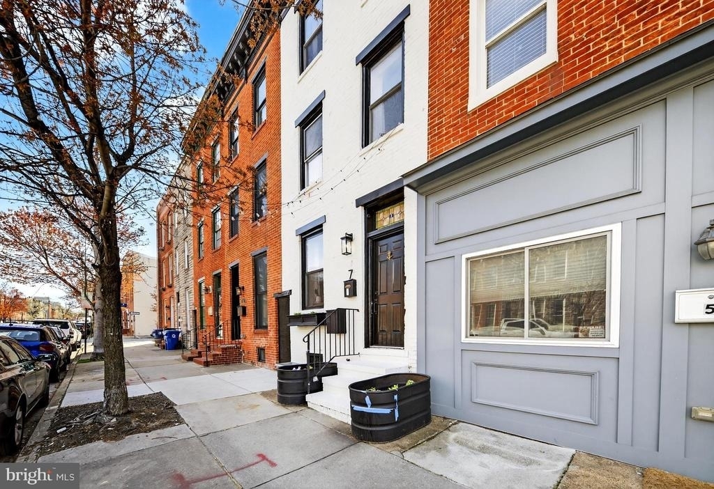 7 E Fort Avenue - Photo 1