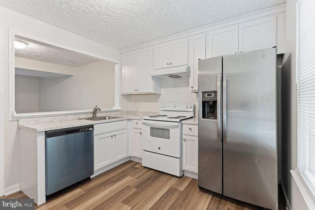 6319 Harris Heights Avenue - Photo 1