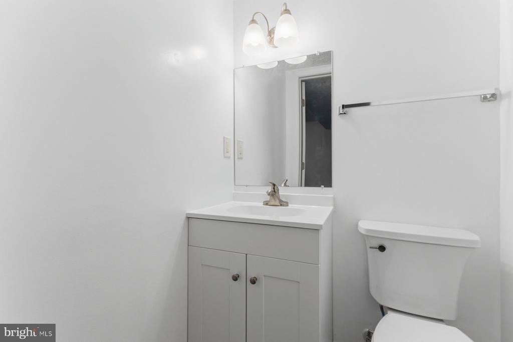 6319 Harris Heights Avenue - Photo 8