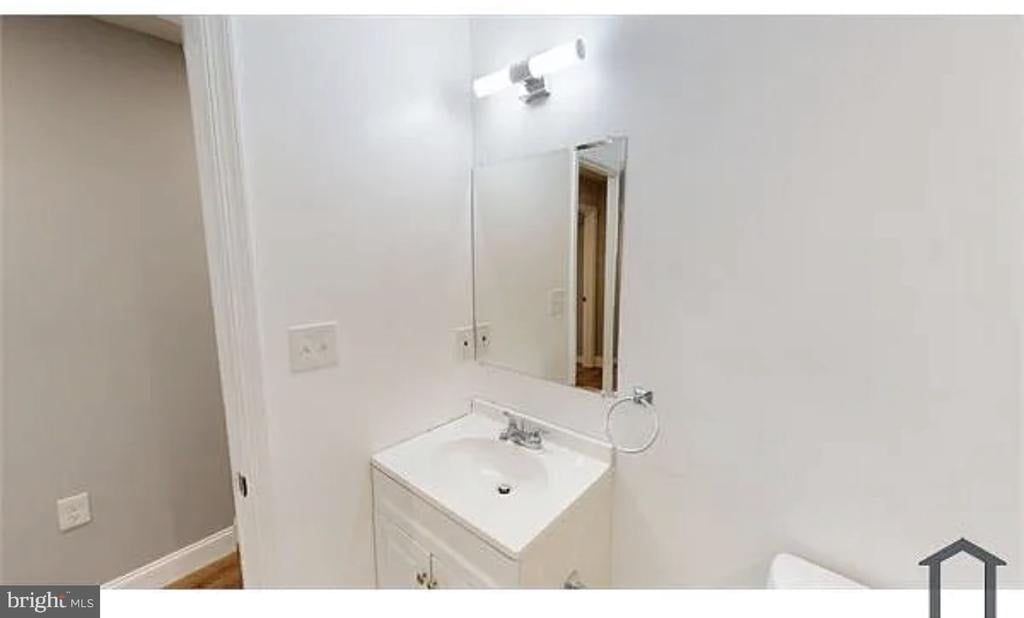 3228 Hiatt Place Nw - Photo 9