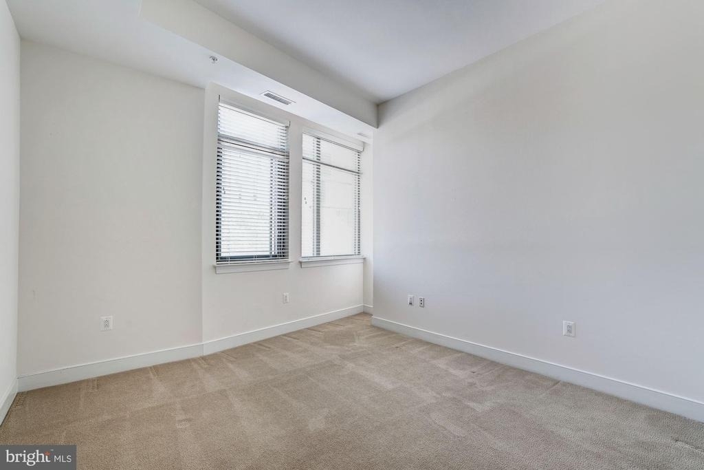 2425 L Street Nw - Photo 9