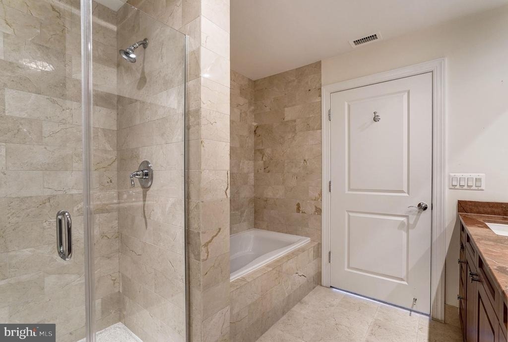 2425 L Street Nw - Photo 18