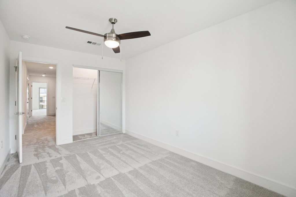 302 Tesla Circle Cir - Photo 22