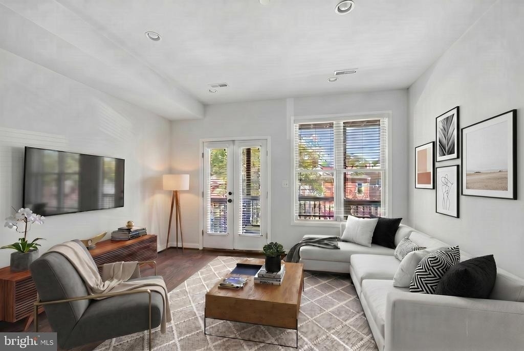 3430 Brown Street Nw - Photo 9