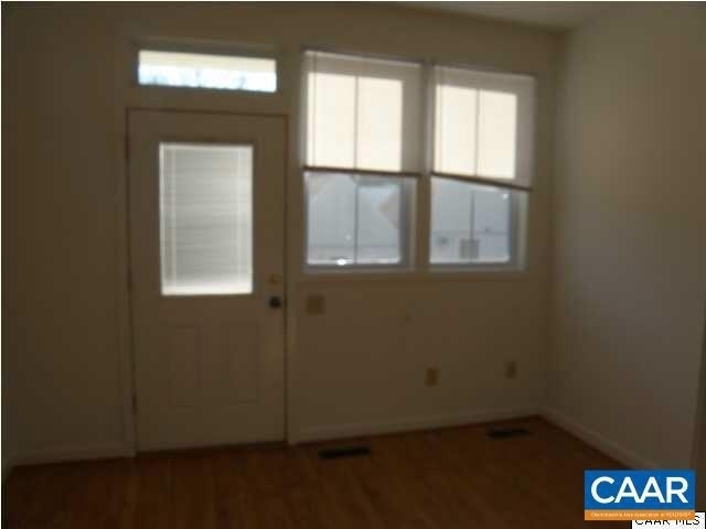 1122 E Market St - Photo 6