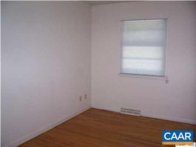 2222 Center Ave - Photo 6