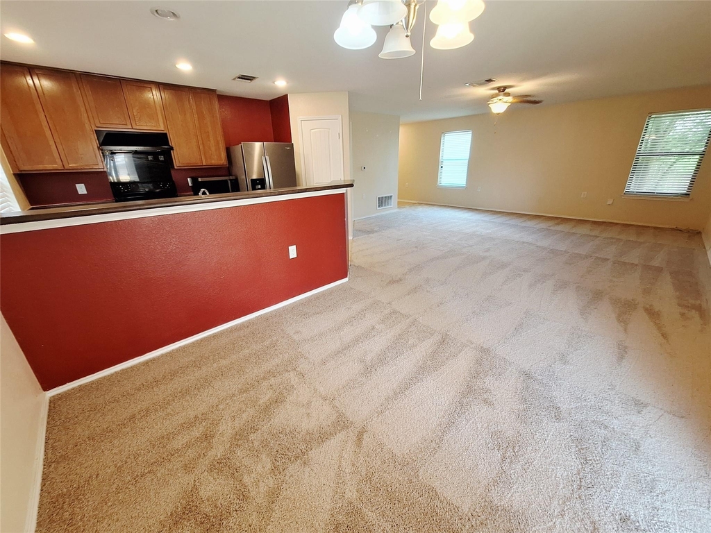 8808 Stambourne St - Photo 3