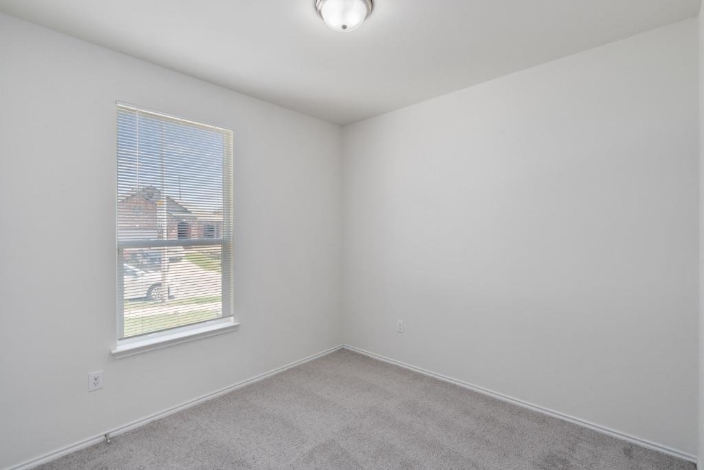 7712 Peccary Dr - Photo 3