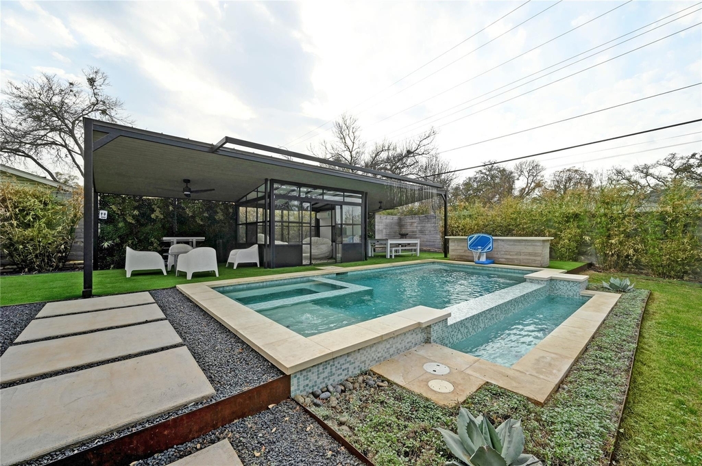 308 Briarwood Trl - Photo 3