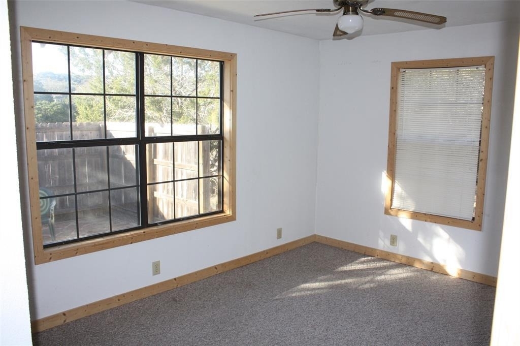 100 Valley Verde Ct - Photo 3
