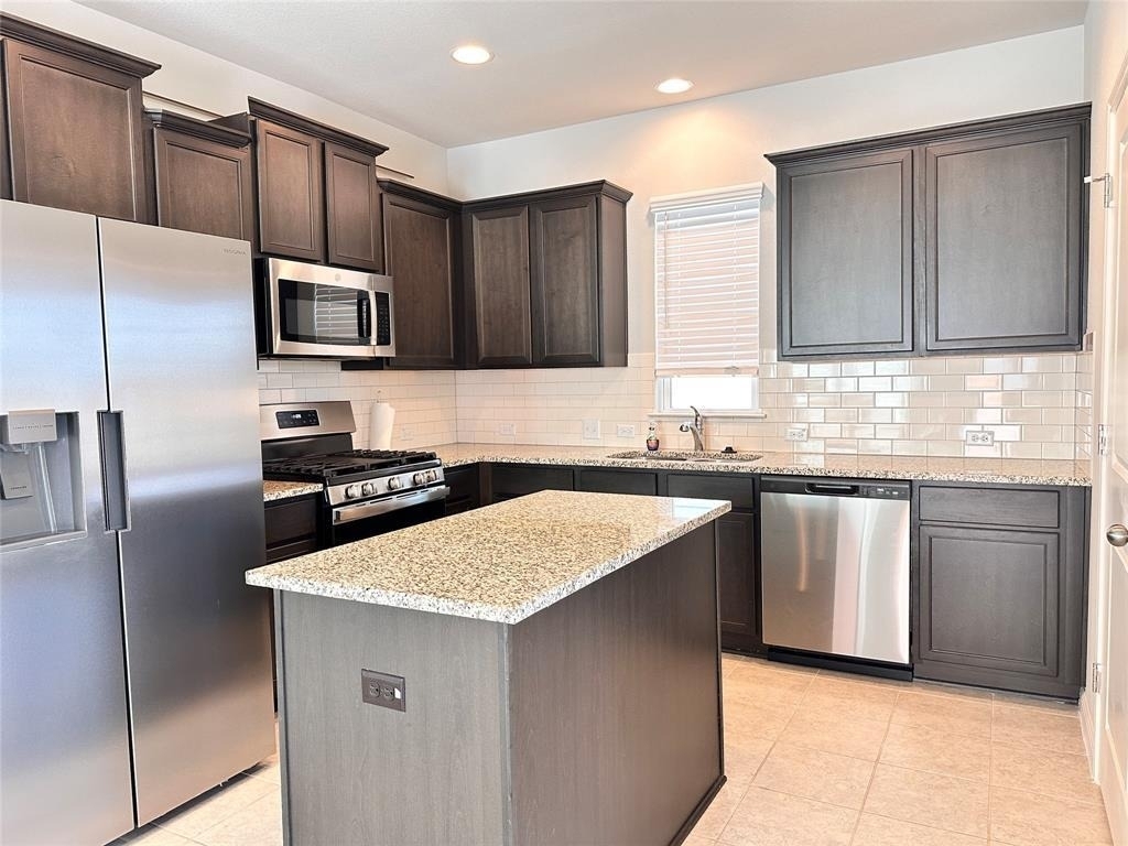 137 Rustic Glen Dr - Photo 4