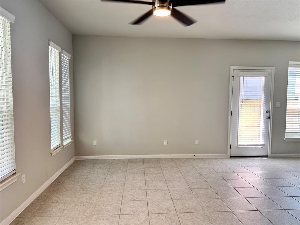 137 Rustic Glen Dr - Photo 1