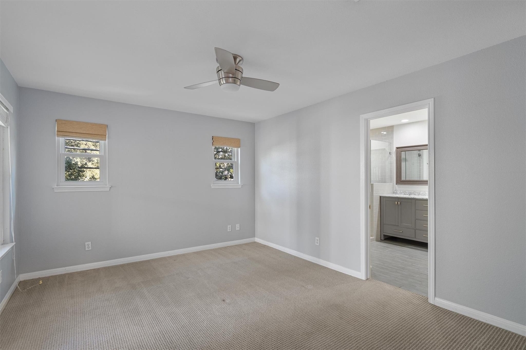 1011 Brodie St - Photo 15