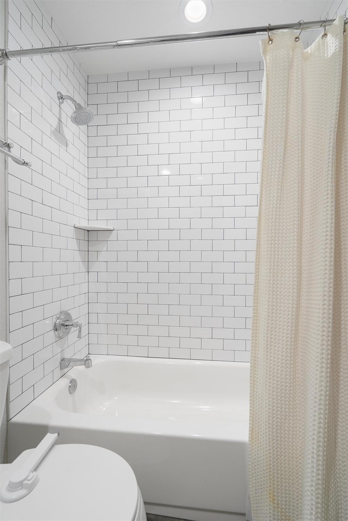 1011 Brodie St - Photo 26