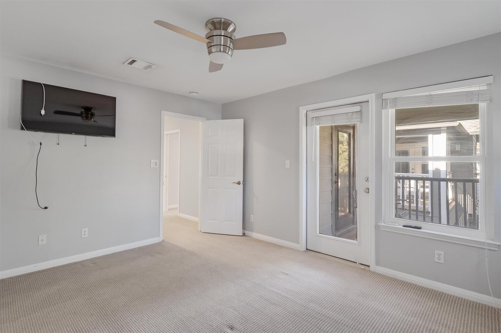1011 Brodie St - Photo 16
