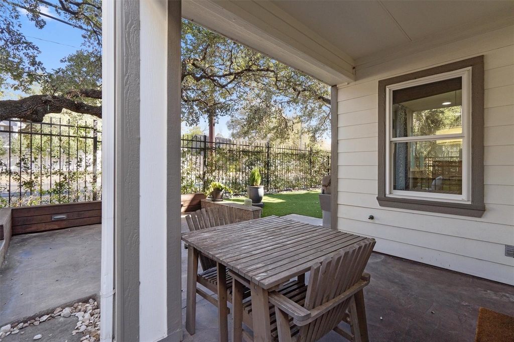 1011 Brodie St - Photo 27