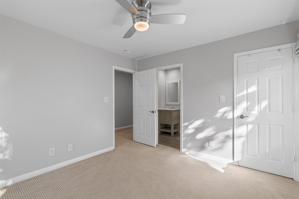 1011 Brodie St - Photo 24