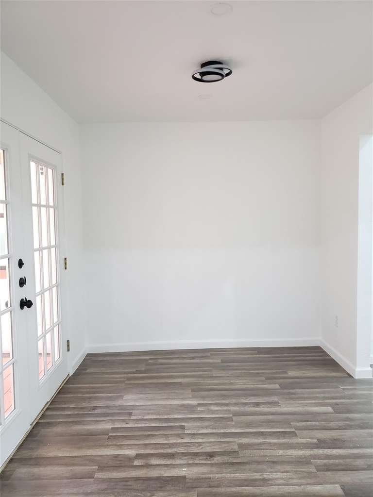 703 Meadow Creek Dr - Photo 8