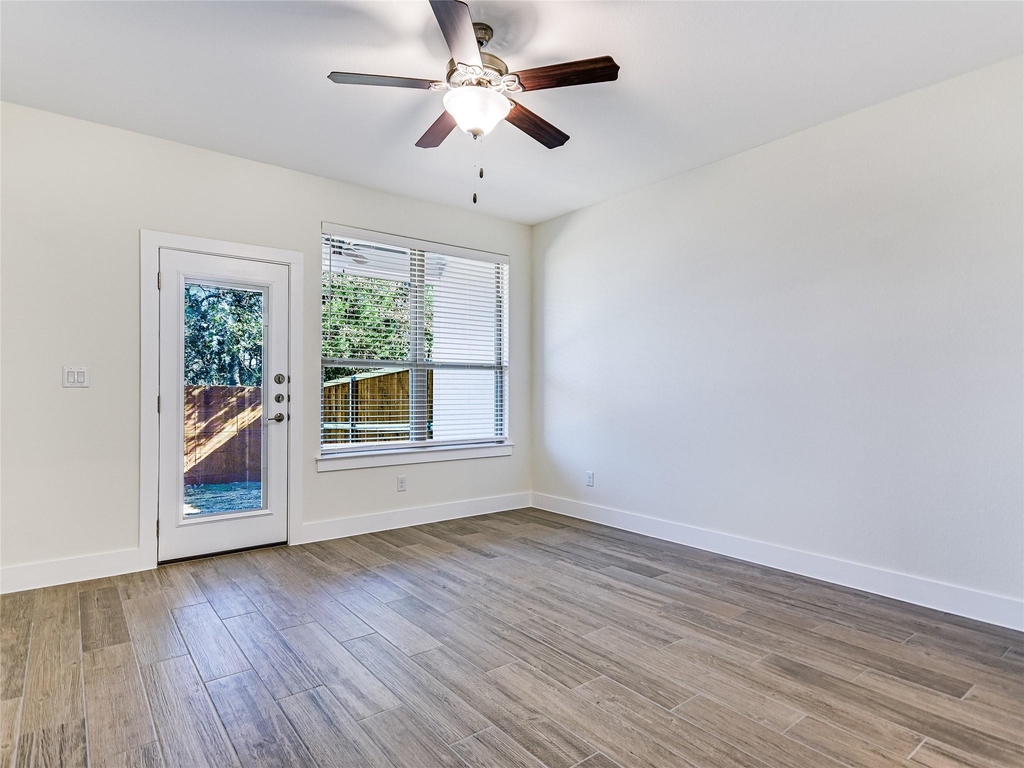 450 Parkline Dr - Photo 7