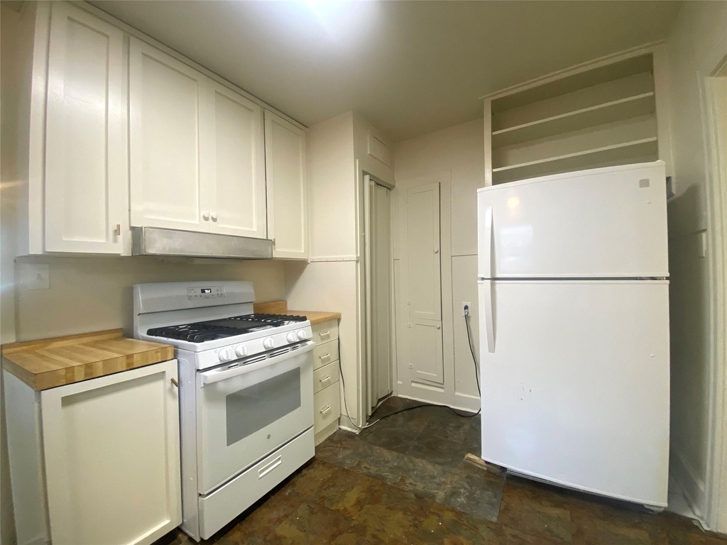 4910 Avenue H Ave - Photo 12