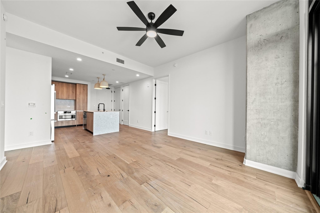 84 East Ave - Photo 6