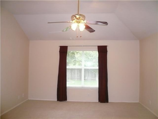8102 Lerwick Ln - Photo 8