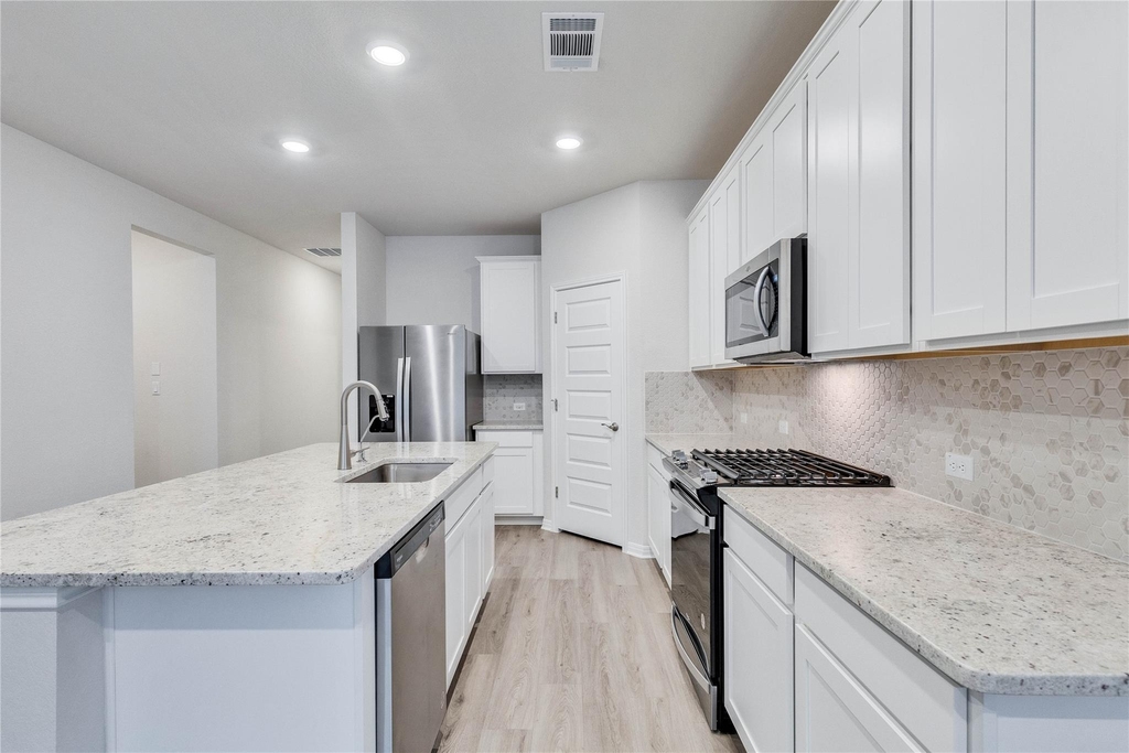 6501 Dragride Rd - Photo 7