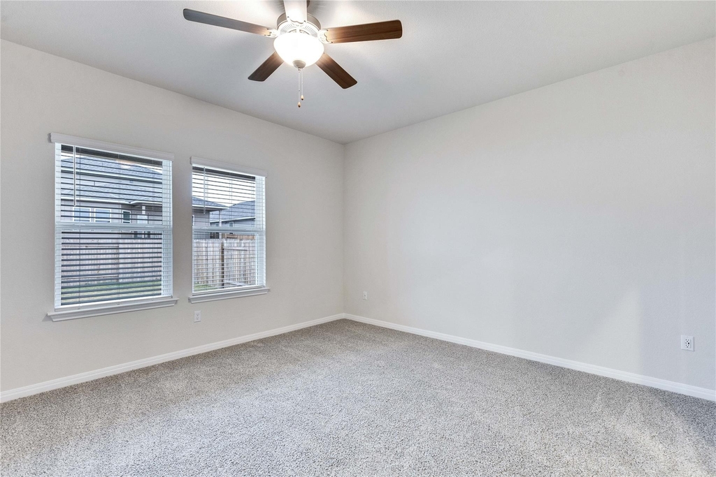 6501 Dragride Rd - Photo 14