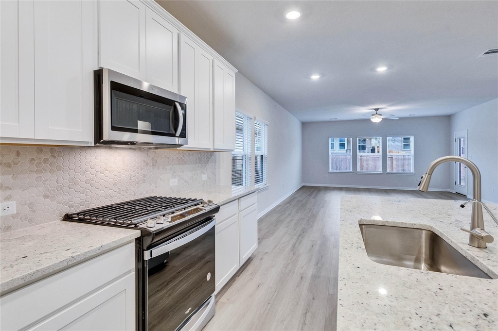 6501 Dragride Rd - Photo 4
