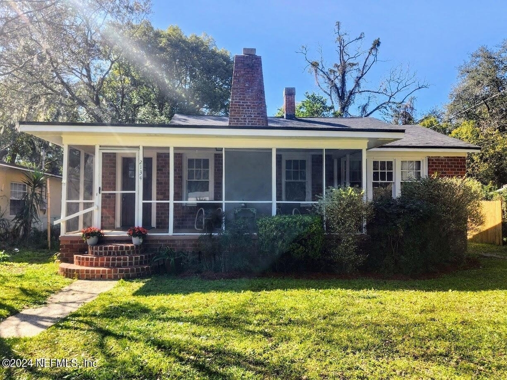 2134 Camden Avenue - Photo 1