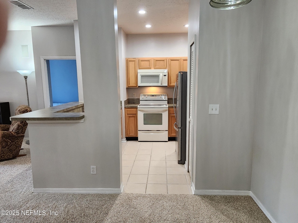 8601 Beach Boulevard - Photo 5