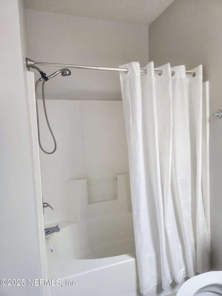 8601 Beach Boulevard - Photo 18
