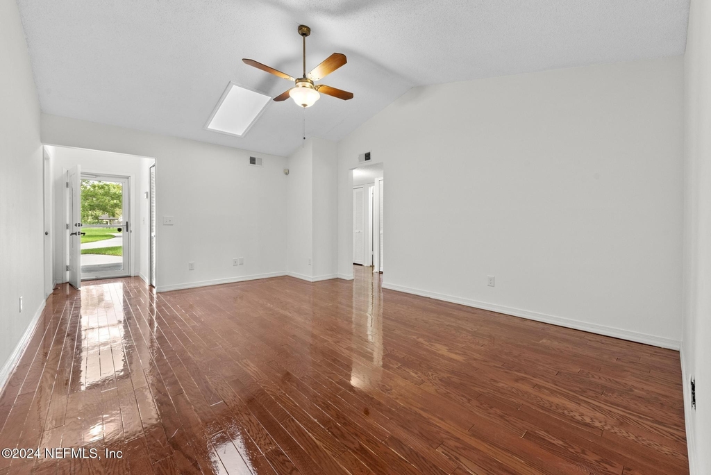 11471 Stinger Way - Photo 6
