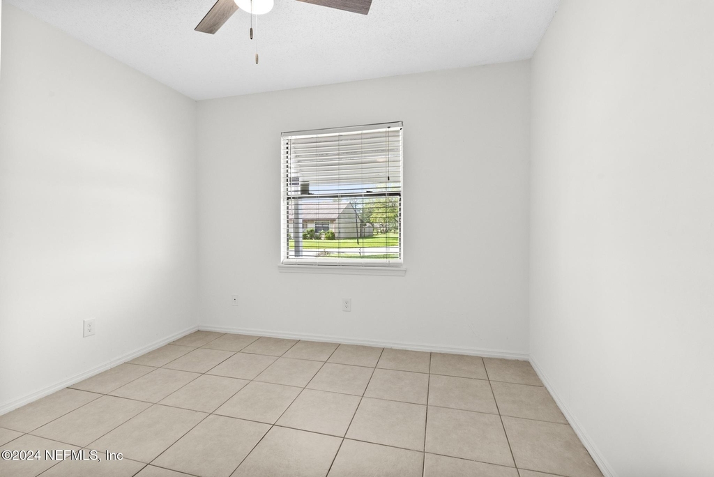 11471 Stinger Way - Photo 19