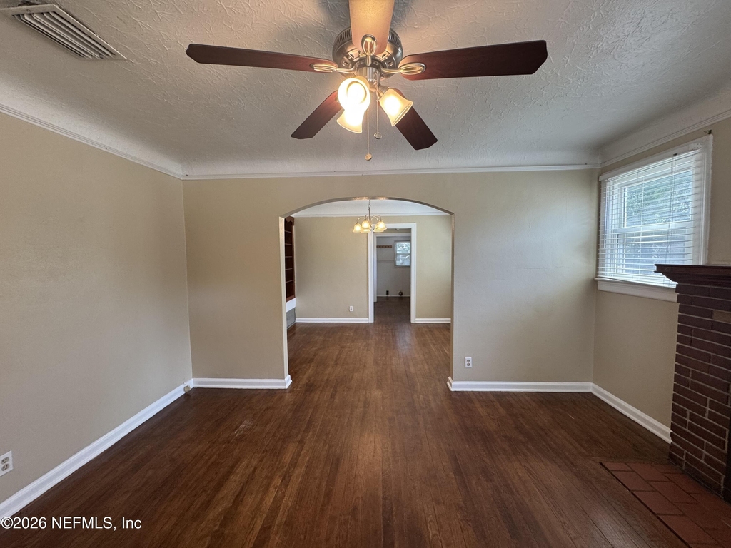 3609 Dellwood Avenue - Photo 9