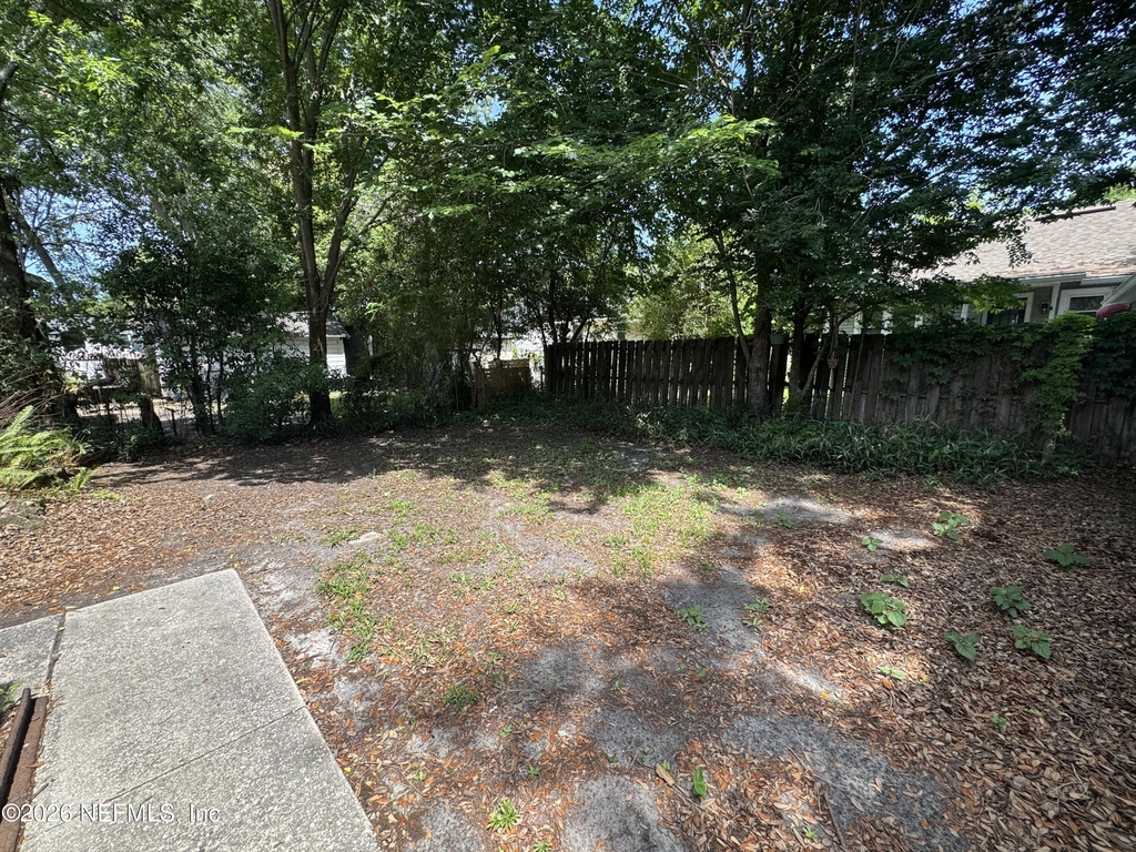3609 Dellwood Avenue - Photo 5