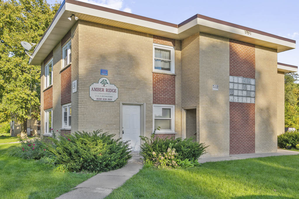 991 Tollview Avenue - Photo 0