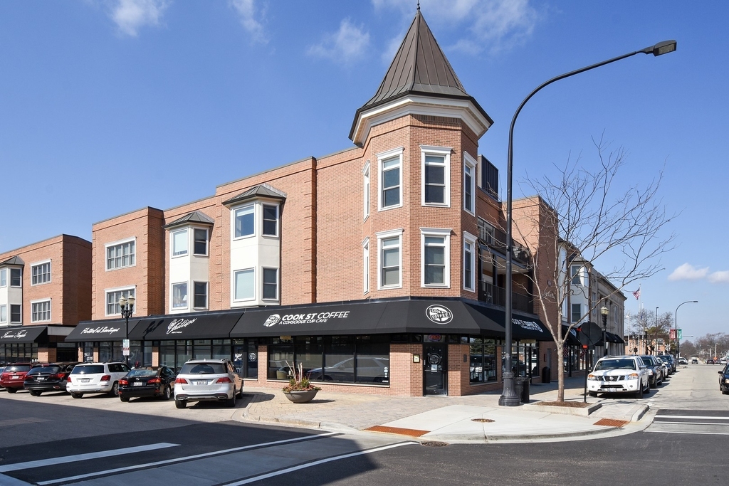100 E Station Street - Photo 0