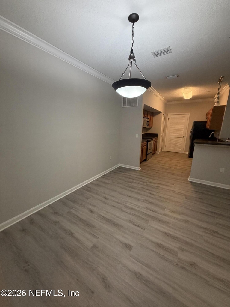8235 Lobster Bay Court - Photo 5