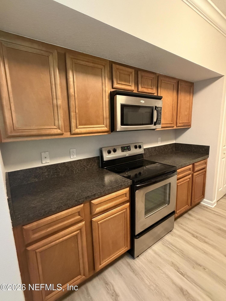8235 Lobster Bay Court - Photo 15