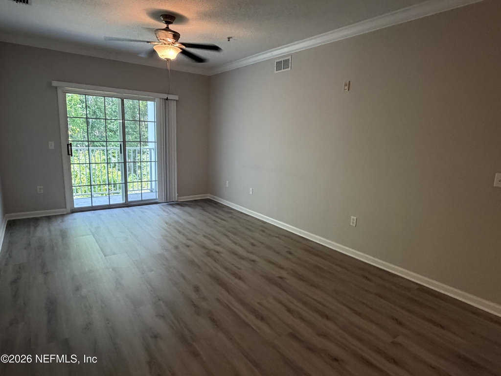 8235 Lobster Bay Court - Photo 8
