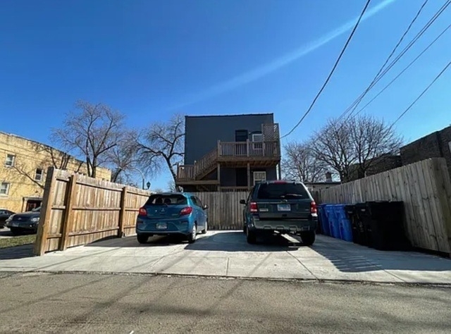 3639 W Iowa Street - Photo 10