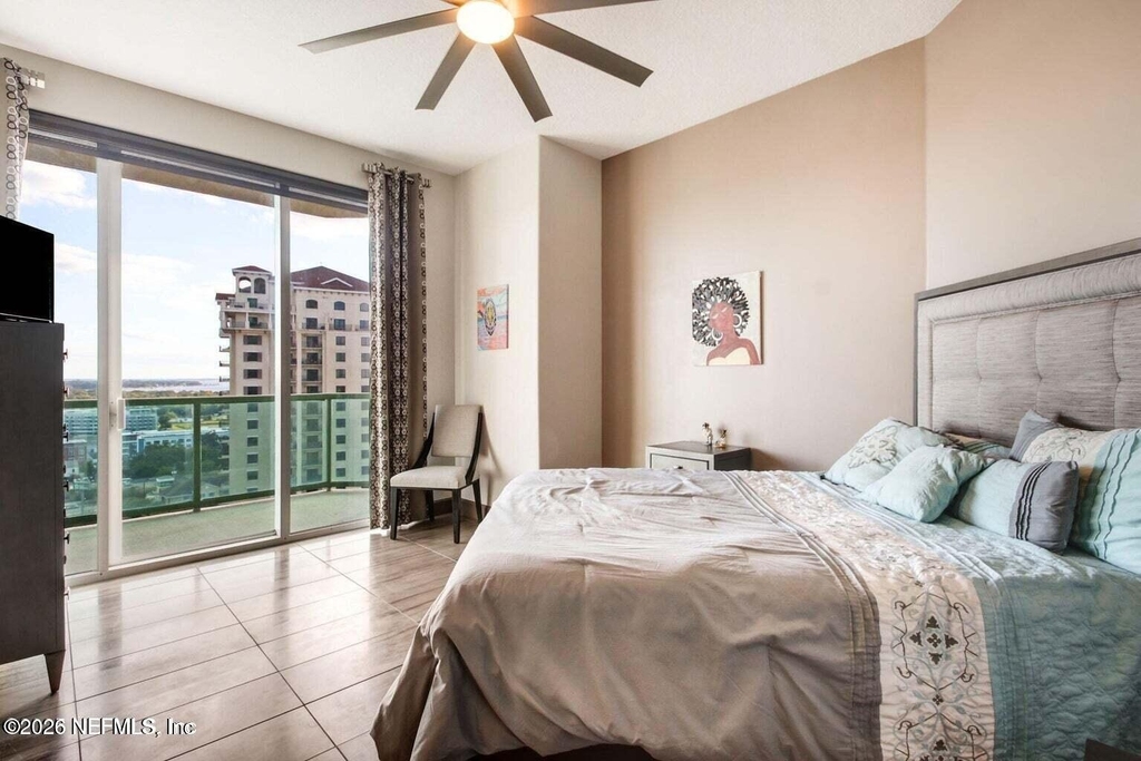 1431 Riverplace Boulevard - Photo 27