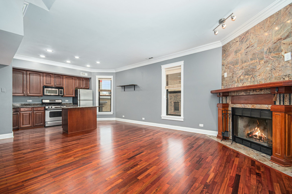 747 N Sedgwick Street - Photo 5