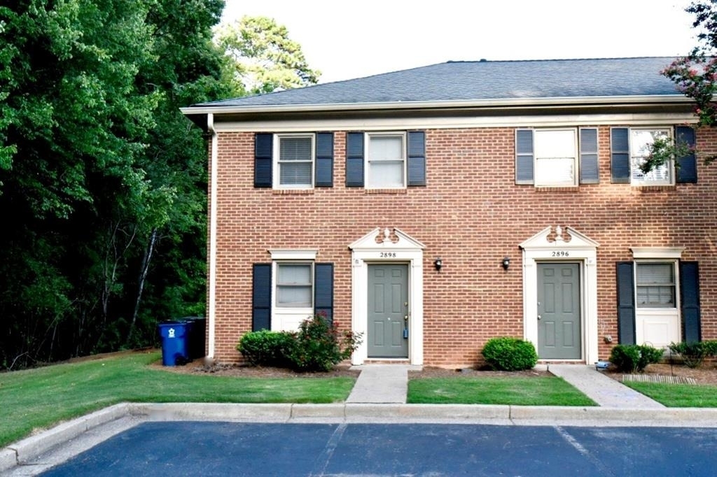 2898 Webb Bridge - Photo 0