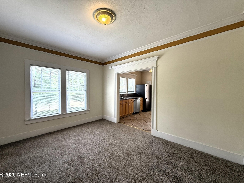 1329 Cherry Street - Photo 5