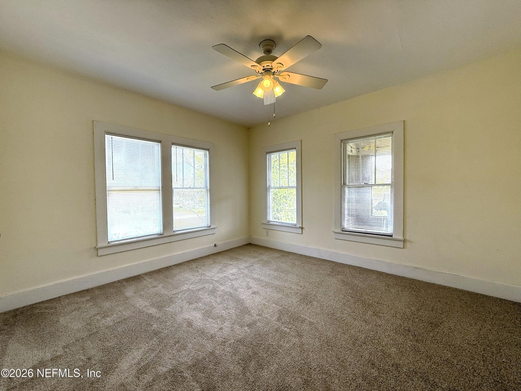 1329 Cherry Street - Photo 9
