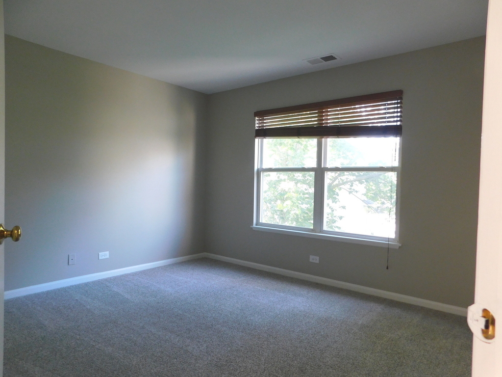 1060 Stillwater Road - Photo 10