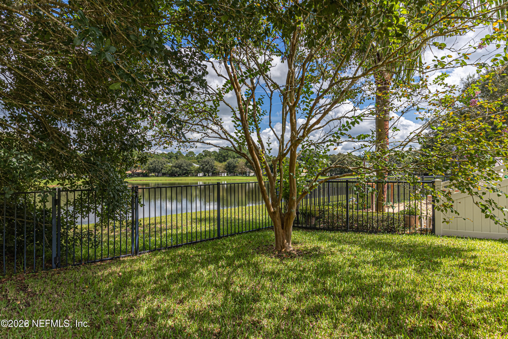 1136 Hyacinth Street - Photo 29